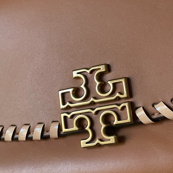 Authentic Tory Burch Britten Mixed Material Shoulder Bag Acorn Suede & Leather. - Picture 5 of 10